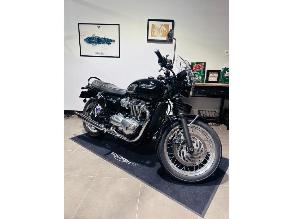 TRIUMPH BONNEVILLE T120