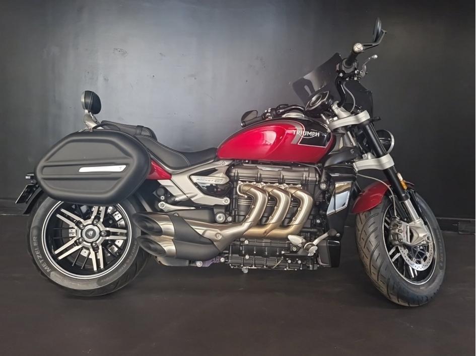 TRIUMPH ROCKET 3 GT