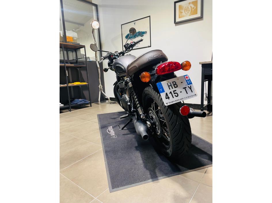 TRIUMPH Bonneville T120 Black