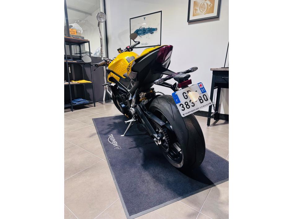TRIUMPH STREET TRIPLE 765 RS